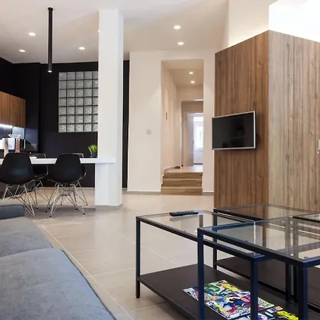 Toni's Choice To In Athens, 2bd Modern House